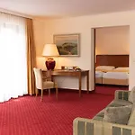 Im Park Hotel 4*