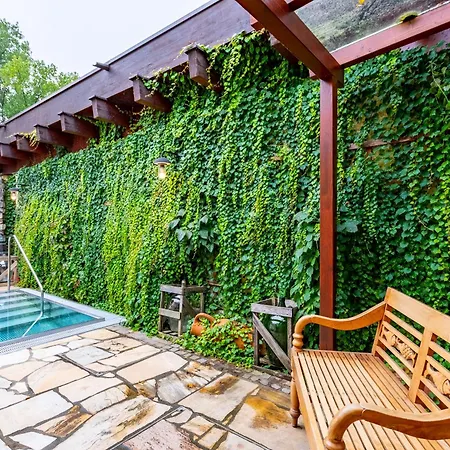 Szálloda Im Park 4*